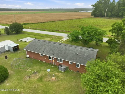 873 Huffmantown Road Richlands NC 28574