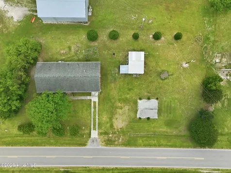 873 Huffmantown Road Richlands NC 28574