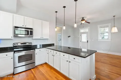 823 Meadowsweet Lane Leland NC 28451