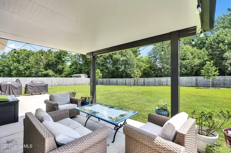 159 Bridgeport Drive Sneads Ferry NC 28460