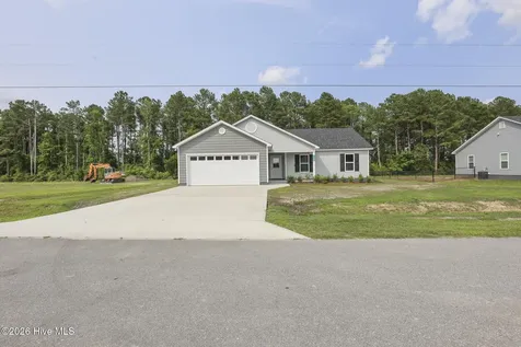 123 Buckskin Drive Pollocksville NC 28573