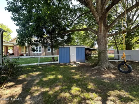 904 N Academy Street Ahoskie NC 27910