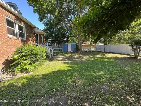 904 N Academy Street Ahoskie NC 27910