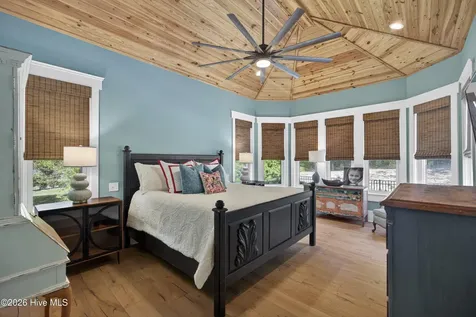 410 Sunrise Court Emerald Isle NC 28594
