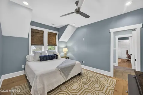 410 Sunrise Court Emerald Isle NC 28594