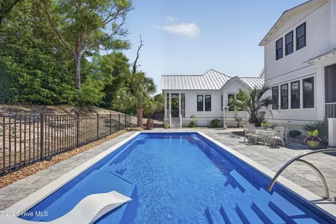 410 Sunrise Court Emerald Isle NC 28594
