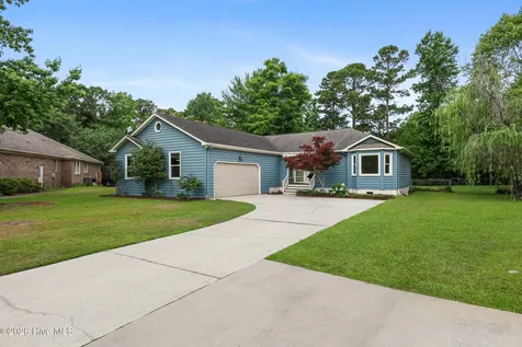 717 Grey Squirrel Drive Wilmington NC 28409