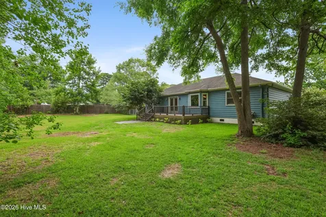 717 Grey Squirrel Drive Wilmington NC 28409