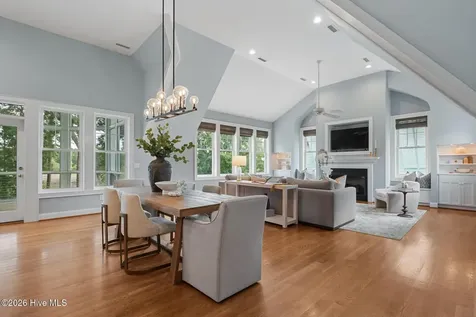 1043 Headwater Cove Lane Wilmington NC 28403