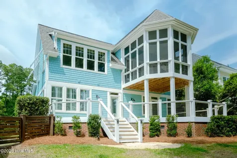 1043 Headwater Cove Lane Wilmington NC 28403