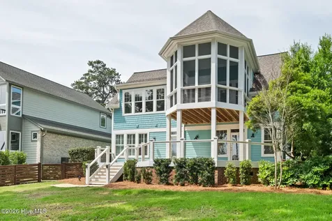 1043 Headwater Cove Lane Wilmington NC 28403