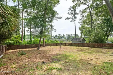 1043 Headwater Cove Lane Wilmington NC 28403