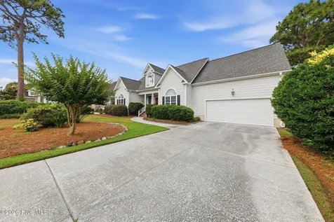 3596 W Medinah Avenue Southport NC 28461