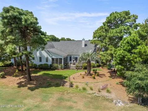3596 W Medinah Avenue Southport NC 28461