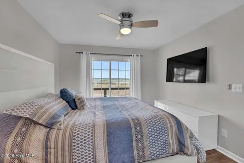 1001 S Topsail Drive Surf City NC 28445