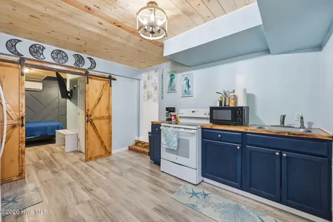 141 Pender Lane Newport NC 28570