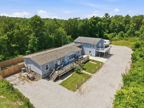 141 Pender Lane Newport NC 28570