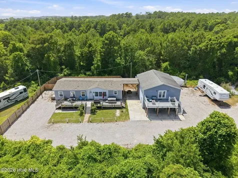 141 Pender Lane Newport NC 28570