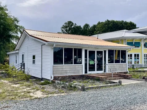 3247 Holden Beach Road SW Supply NC 28462