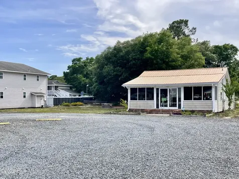 3247 Holden Beach Road SW Supply NC 28462
