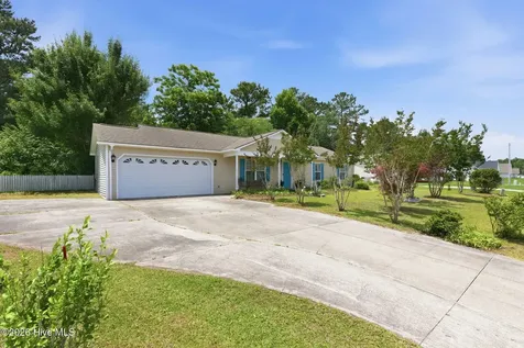 607 Darkwood Drive Havelock NC 28532