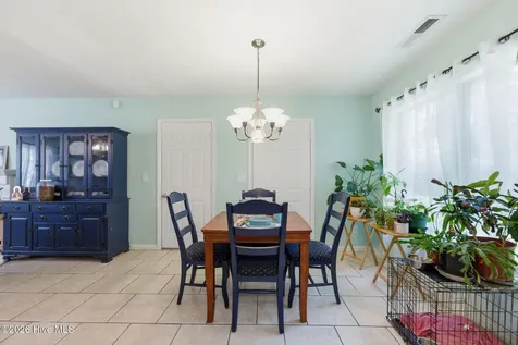 607 Darkwood Drive Havelock NC 28532