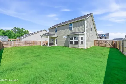104 Harvest Bluff Lane Jacksonville NC 28546
