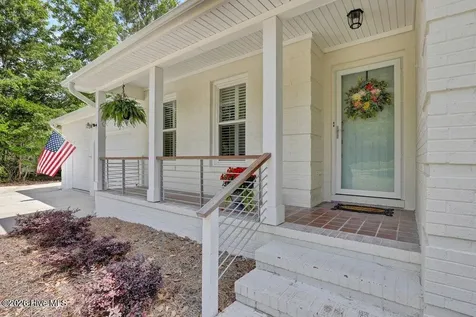 709 Sawgrass Road Hampstead NC 28443