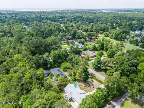 709 Sawgrass Road Hampstead NC 28443
