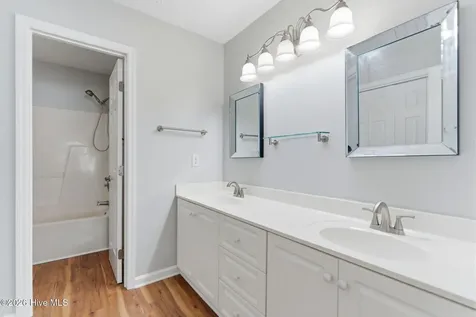 805 Valley Forge Court Wilmington NC 28411