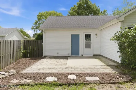 805 Valley Forge Court Wilmington NC 28411