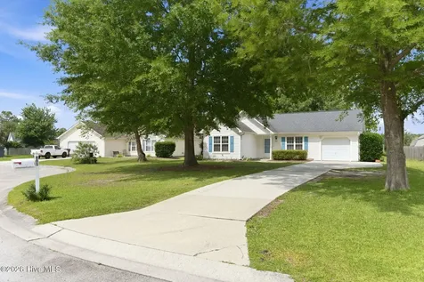 805 Valley Forge Court Wilmington NC 28411