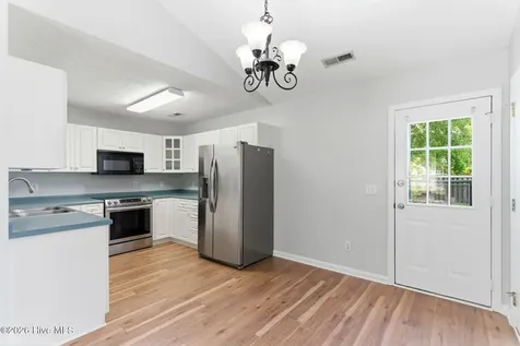 805 Valley Forge Court Wilmington NC 28411