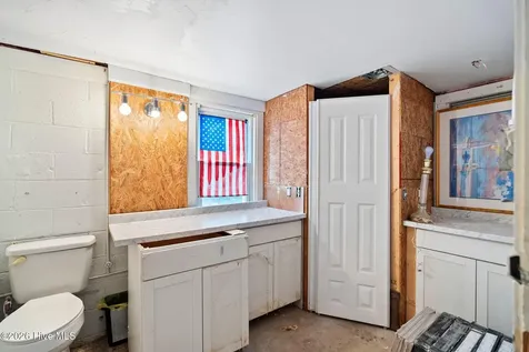 805 Carolina Beach Avenue N Carolina Beach NC 28428