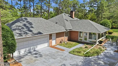 210 Quail Hollow Drive Pinehurst NC 28374