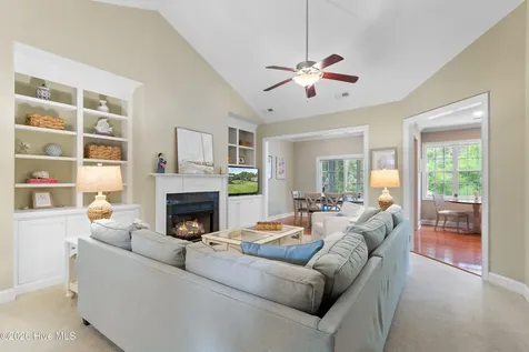 4359 Marsh Elder Court SE Southport NC 28461