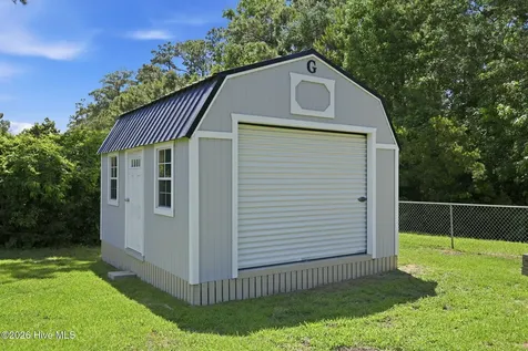 1929 Kingfisher Drive Morehead City NC 28557