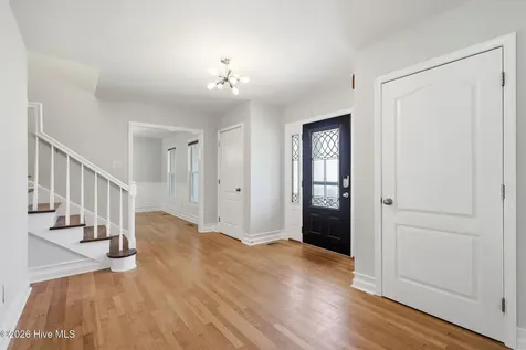 1929 Kingfisher Drive Morehead City NC 28557
