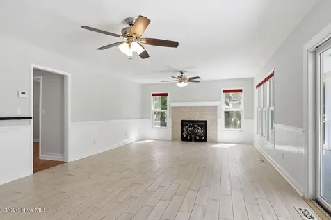 1929 Kingfisher Drive Morehead City NC 28557