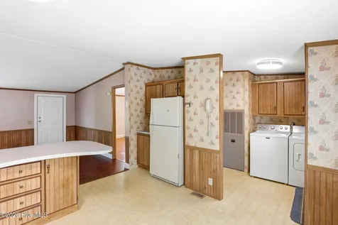 3014 Boones Neck Road SW Supply NC 28462