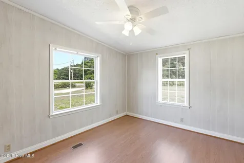 3014 Boones Neck Road SW Supply NC 28462