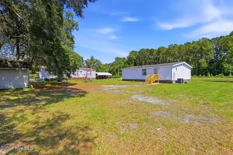 3014 Boones Neck Road SW Supply NC 28462