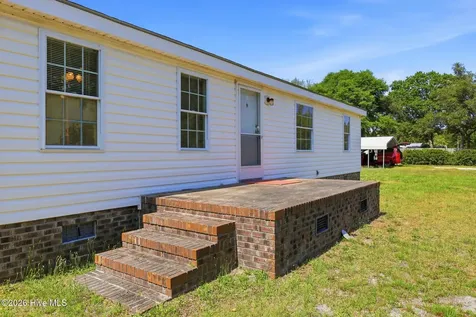 3014 Boones Neck Road SW Supply NC 28462