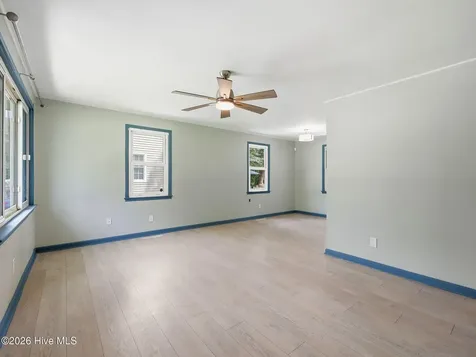 508 Oak Lane Jacksonville NC 28540