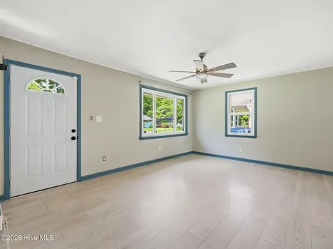 508 Oak Lane Jacksonville NC 28540