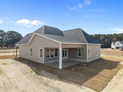3500 Alberta Way Ayden NC 28513
