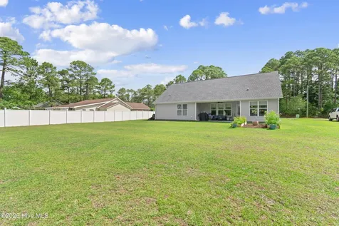 299 Boundaryline Drive NW Calabash NC 28467