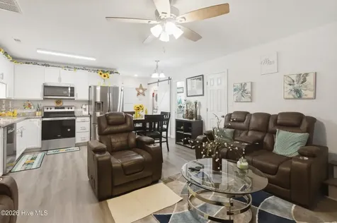 2105 Woodland Avenue New Bern NC 28560