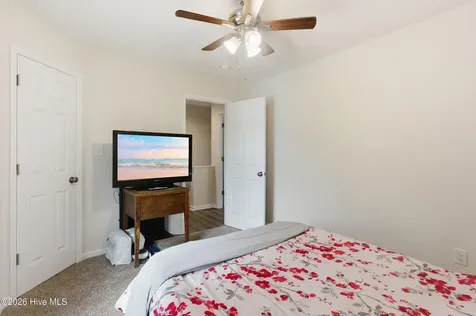 2105 Woodland Avenue New Bern NC 28560