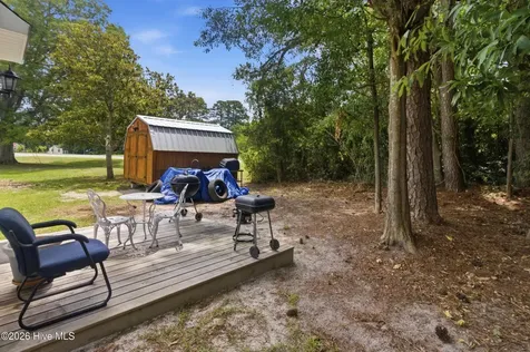 2105 Woodland Avenue New Bern NC 28560